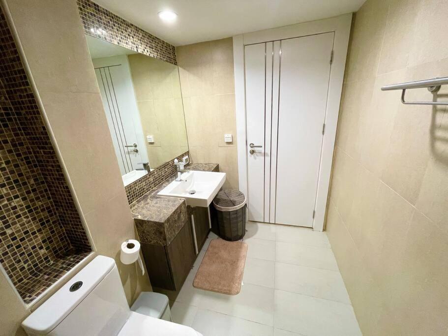 60Sqm Luxury 1 Bed - Pattaya City Centre - Centara Avenue Residences - 704 Екстериор снимка