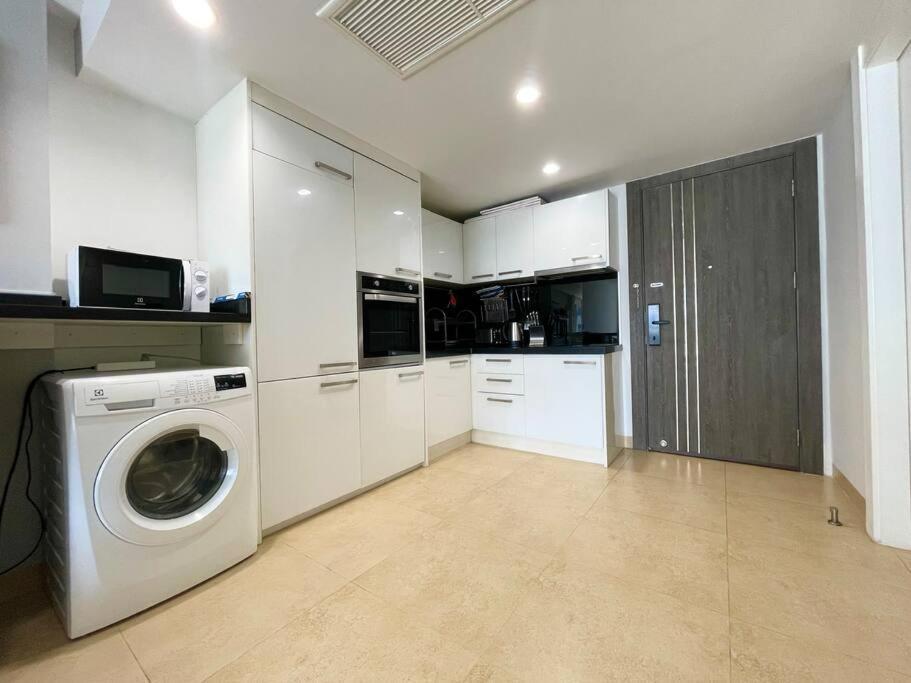 60Sqm Luxury 1 Bed - Pattaya City Centre - Centara Avenue Residences - 704 Екстериор снимка