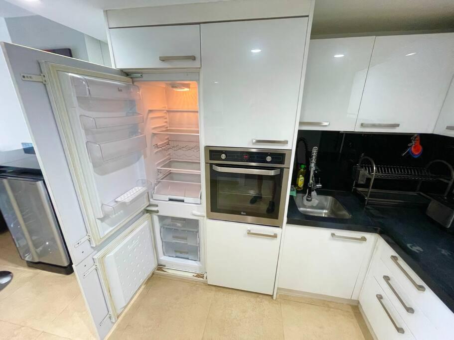 60Sqm Luxury 1 Bed - Pattaya City Centre - Centara Avenue Residences - 704 Екстериор снимка